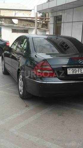 Mercedes E 220 2002, 187,000 km - 0.2 l - Bakı