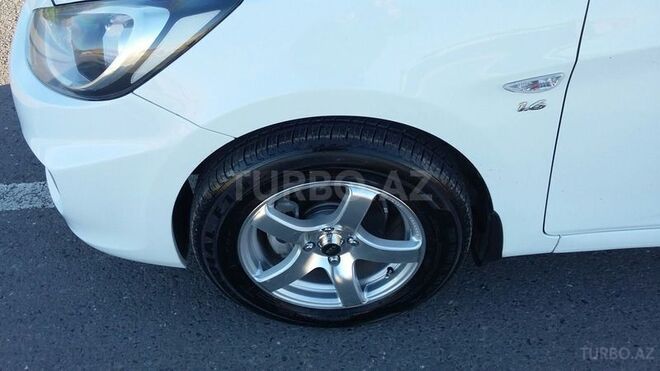 Hyundai Accent 2012, 216,303 km - 1.6 l - Bakı