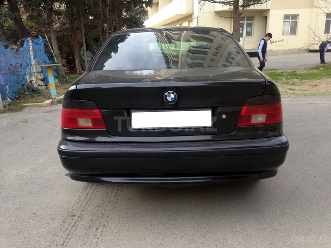 BMW 523 1999, 250,000 km - 2.5 l - Bakı