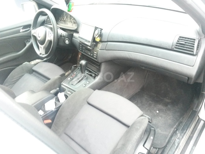 BMW 320 2001, 178,000 km - 2.2 l - Bakı