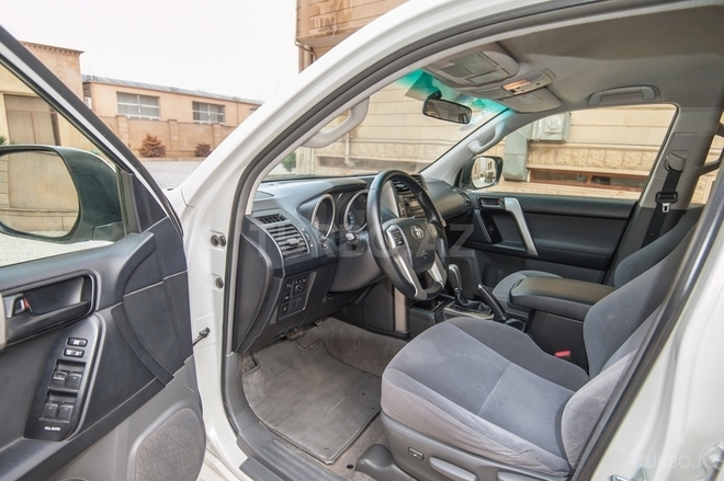 Toyota Prado 2012, 105,000 km - 2.7 л - Bakı
