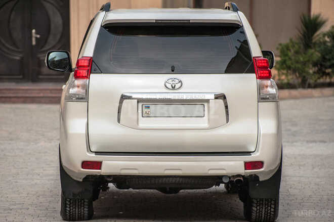Toyota Prado 2012, 105,000 km - 2.7 л - Bakı