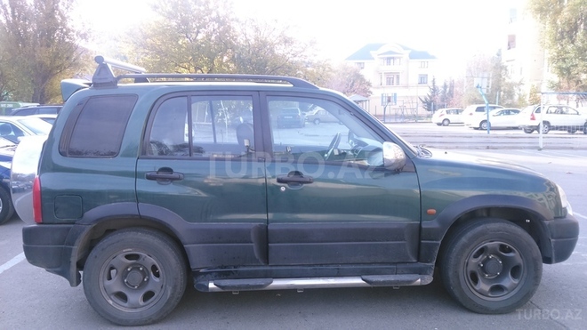 Suzuki Grand Vitara 2001, 242,000 km - 2.0 л - Bakı