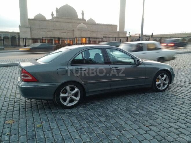 Mercedes C 180 2004, 144,055 km - 1.8 л - Şamaxı