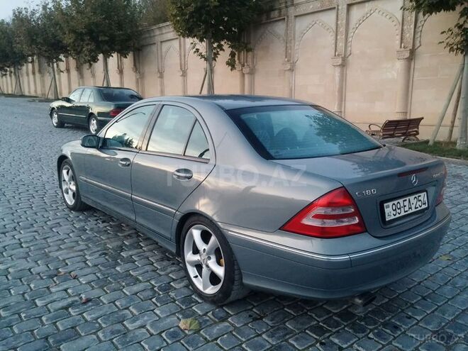 Mercedes C 180 2004, 144,055 km - 1.8 л - Şamaxı