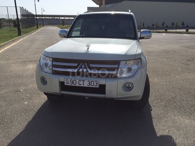 Mitsubishi Pajero 2008, 170,000 km - 3.0 l - Bakı