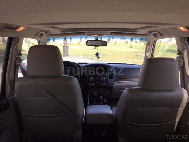 Mitsubishi Pajero 2008, 170,000 km - 3.0 l - Bakı