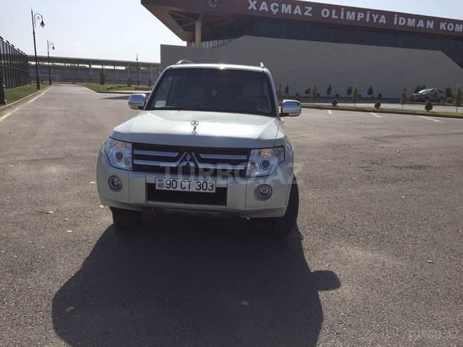 Mitsubishi Pajero 2008, 170,000 km - 3.0 l - Bakı