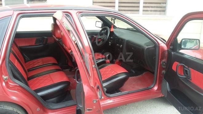 Volkswagen Polo 1996, 210,000 km - 1.6 l - Bakı