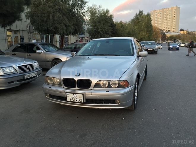 BMW 525 2002, 100,000 km - 2.5 л - Bakı