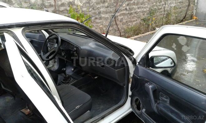Renault 19 1997, 29,900 km - 1.4 l - Qax