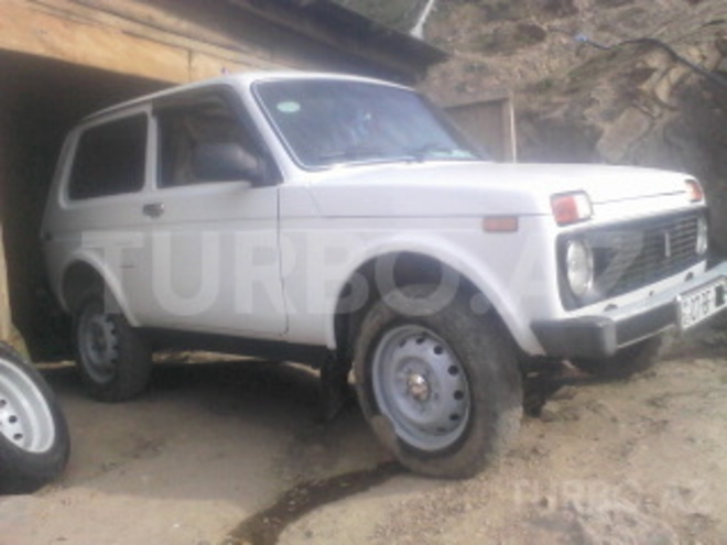 LADA (VAZ) Niva 1999, 6,566 km - 1.7 l - Astara