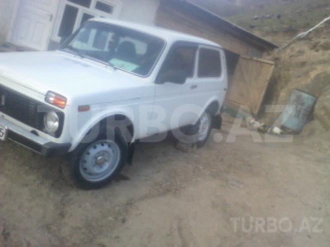 LADA (VAZ) Niva 1999, 6,566 km - 1.7 l - Astara