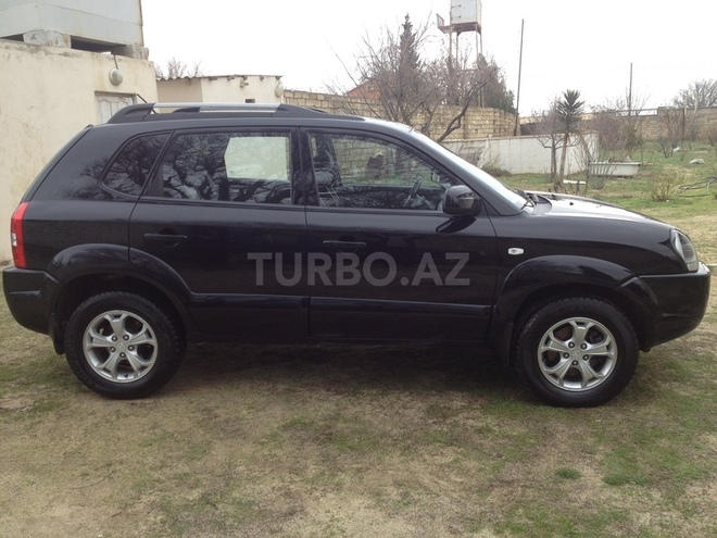 Hyundai Tucson 2010, 135,000 km - 2.0 l - Bakı