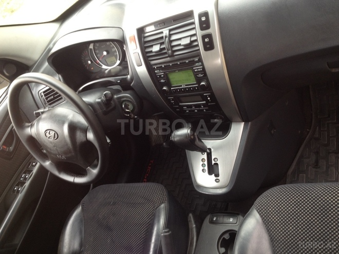 Hyundai Tucson 2010, 135,000 km - 2.0 l - Bakı