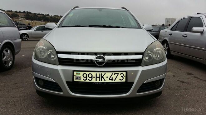 Opel Astra 2005, 133,000 km - 1.8 l - Bakı