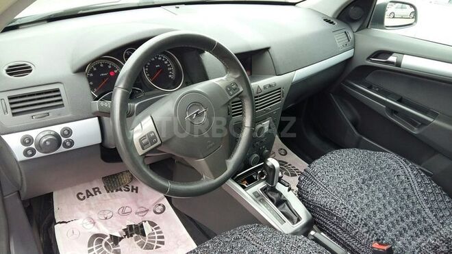 Opel Astra 2005, 133,000 km - 1.8 l - Bakı