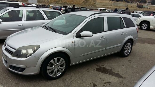Opel Astra 2005, 133,000 km - 1.8 l - Bakı
