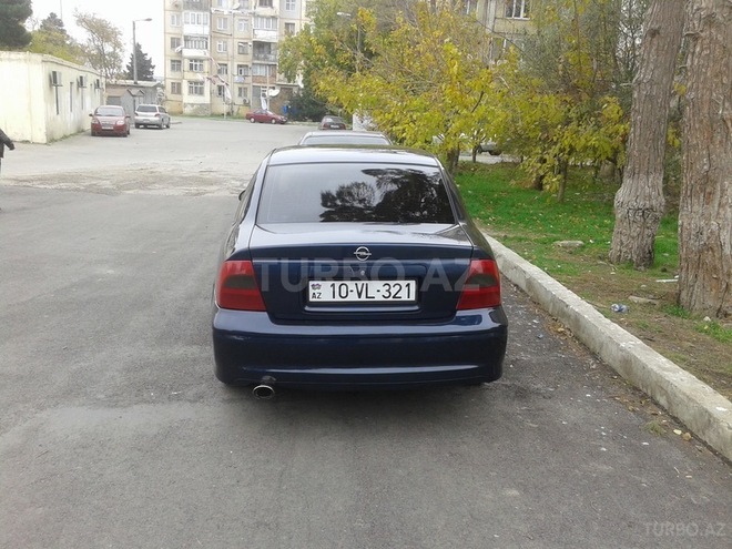 Opel Vectra 2000, 165,000 km - 1.6 l - Bakı