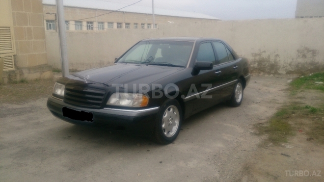 Mercedes C 220 1996, 255,000 km - 2.2 l - Bakı