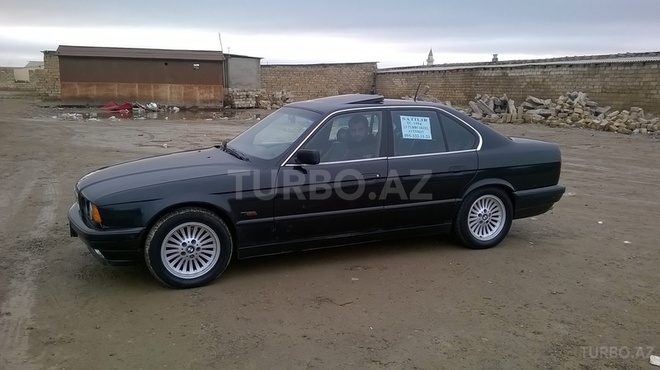 BMW 525 1994, 198,000 km - 2.5 л - Bakı