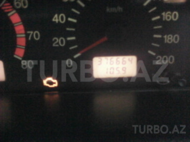 Chevrolet Niva 2004, 37,666 km - 1.7 l - Astara