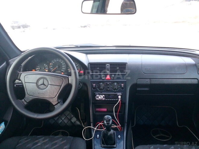 Mercedes C 180 1998, 340,000 km - 1.8 l - Bakı