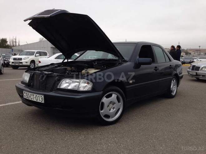Mercedes C 180 2000, 226,000 km - 1.8 l - Xırdalan