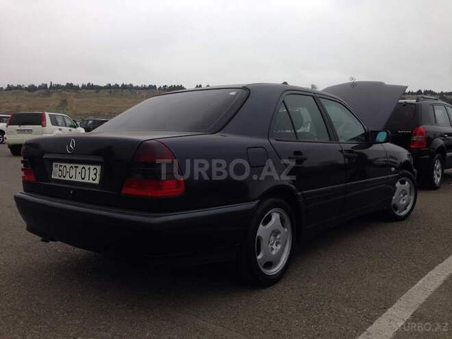 Mercedes C 180 2000, 226,000 km - 1.8 l - Xırdalan