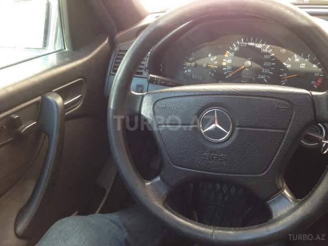 Mercedes C 180 2000, 226,000 km - 1.8 l - Xırdalan