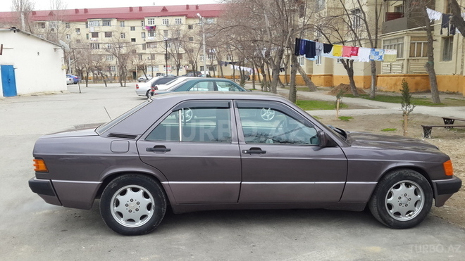 Mercedes 190 1991, 100,000 km - 0.2 л - Sumqayıt
