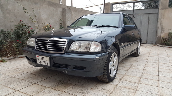 Mercedes C 200 1999, 100,100 km - 2.0 l - Bakı