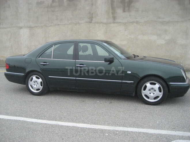 Mercedes E 230 1996, 240,000 km - 2.3 l - Bakı