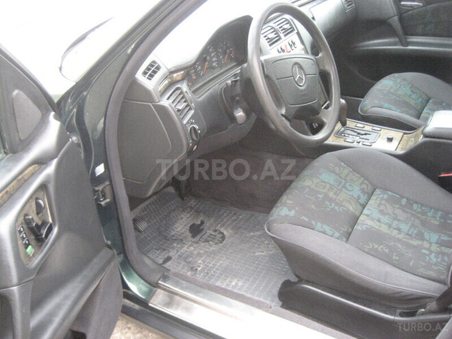Mercedes E 230 1996, 240,000 km - 2.3 l - Bakı
