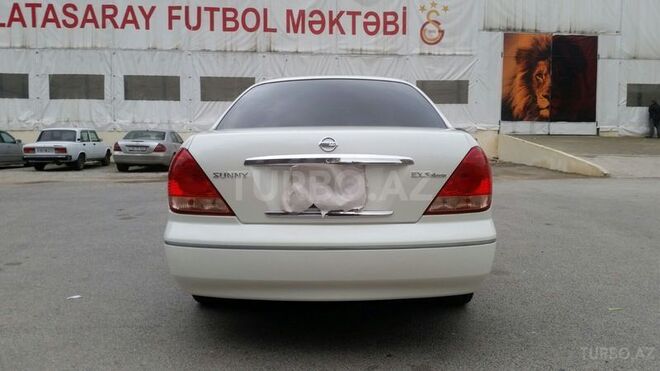 Nissan Sunny 2005, 106,000 km - 1.6 l - Bakı