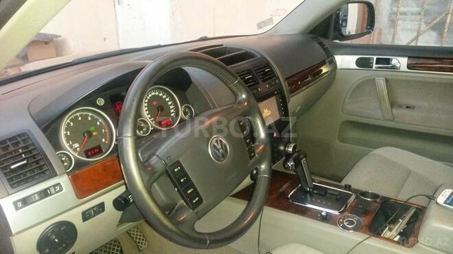 Volkswagen Touareg 2005, 178,000 km - 3.2 l - Bakı
