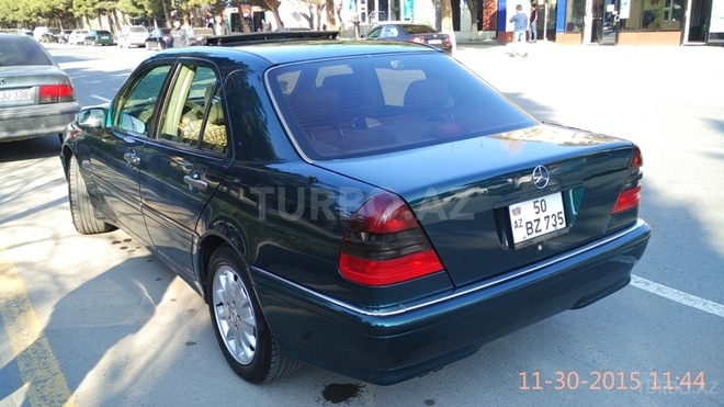 Mercedes C 220 1996, 245,000 km - 2.2 l - Sumqayıt