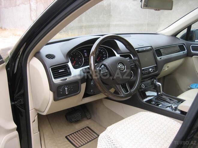 Volkswagen Touareg 2011, 90,500 km - 3.6 l - Bakı