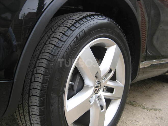 Volkswagen Touareg 2011, 90,500 km - 3.6 l - Bakı