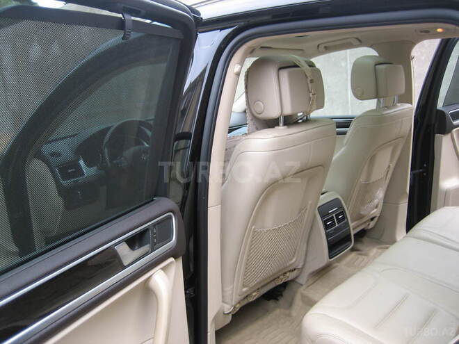 Volkswagen Touareg 2011, 90,500 km - 3.6 l - Bakı