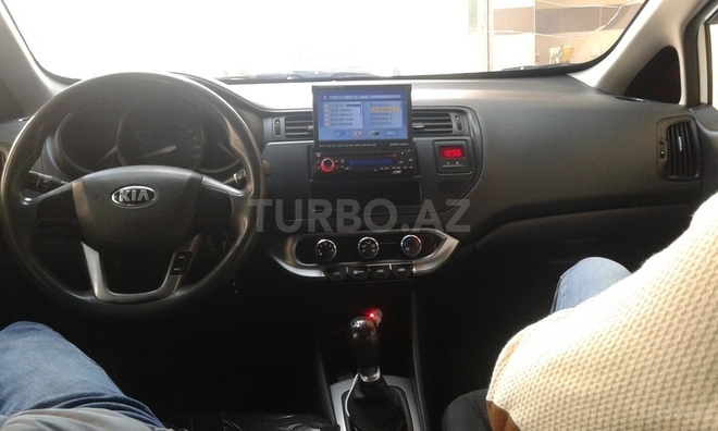 Kia Rio 2012, 73,000 km - 1.4 l - Bakı