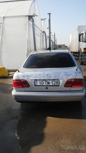 Mercedes E 290 1996, 366,000 km - 2.9 l - Bakı