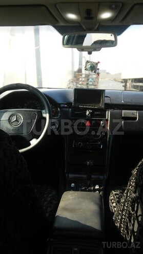Mercedes E 290 1996, 366,000 km - 2.9 l - Bakı