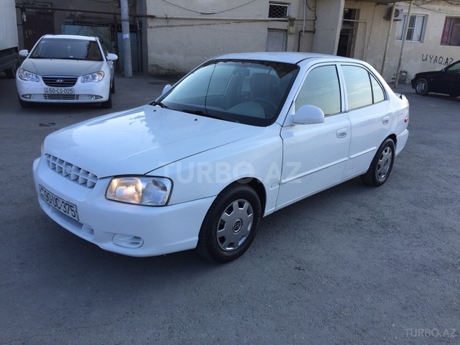 Hyundai Accent 2003, 128,000 km - 1.6 l - Sumqayıt