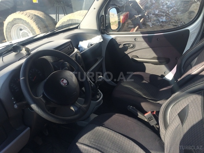 Fiat Doblo 2014, 60,000 km - 0.2 l - Bakı