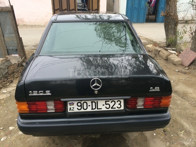 Mercedes 190 1993, 180,000 km - 1.8 l - Bakı