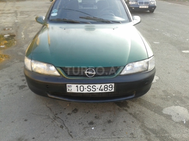 Opel Vectra 1996, 255,000 km - 1.8 l - Bakı