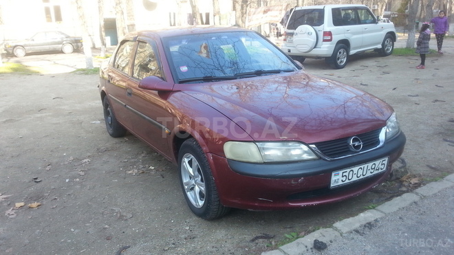 Opel Vectra 1998, 260,000 km - 1.8 l - Sumqayıt