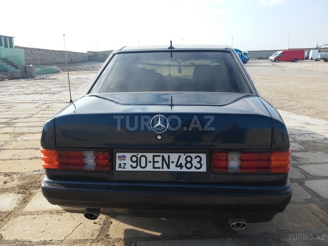 Mercedes 190 1990, 280,000 km - 2.0 l - Sumqayıt