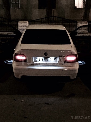 BMW 525 2001, 230,000 km - 2.5 л - Bakı